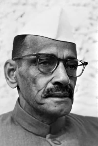 Wikimedia Commons Gulzarilal Nanda